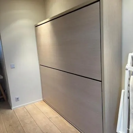 Modern Two-bedroom With Breathtaking Views And Two Charming Terraces T39 Appartement Oostende